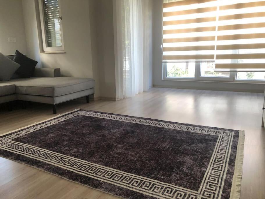 Lara Denize Sifir Havuzlu Sifir Esyali 2 Yatak Odali Muhtesem Ev Daire *